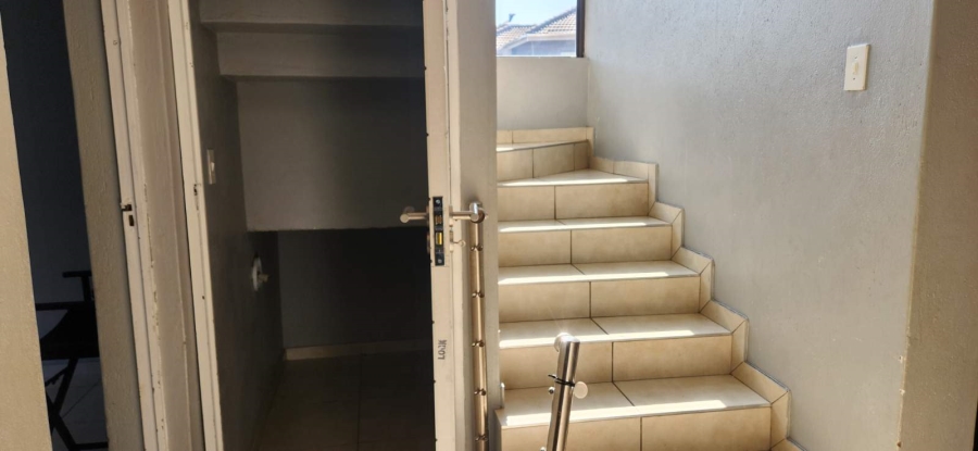 4 Bedroom Property for Sale in Woodhill Estate Limpopo