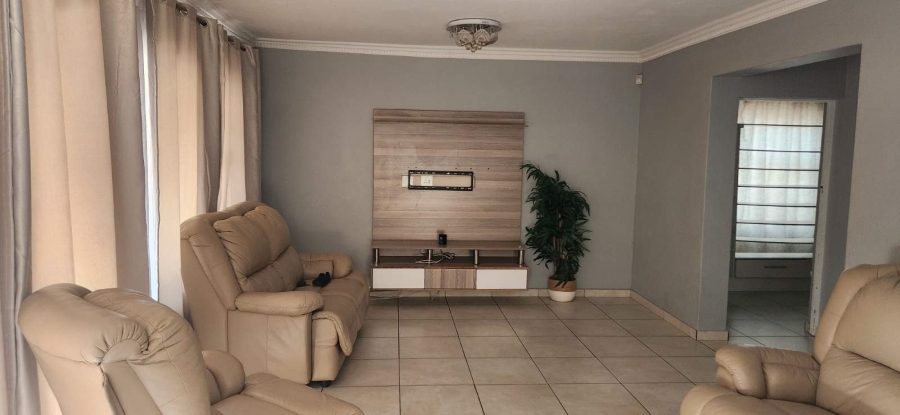 4 Bedroom Property for Sale in Woodhill Estate Limpopo