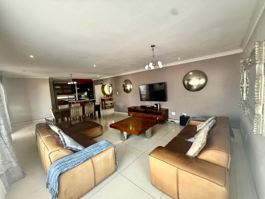 6 Bedroom Property for Sale in Waterberry Country Estate Limpopo