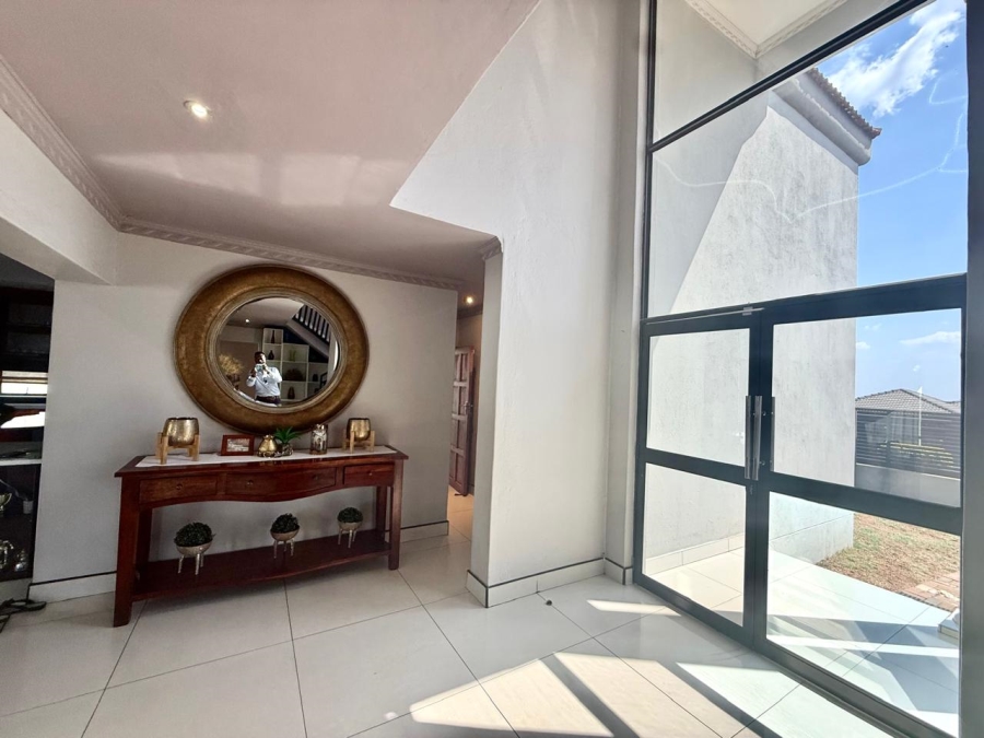 6 Bedroom Property for Sale in Waterberry Country Estate Limpopo