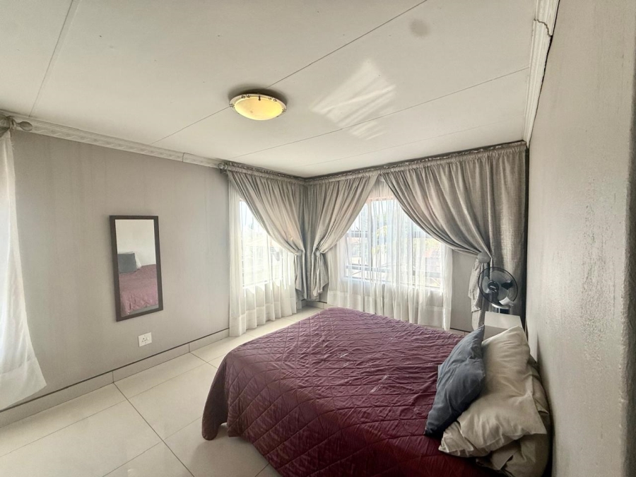 6 Bedroom Property for Sale in Waterberry Country Estate Limpopo