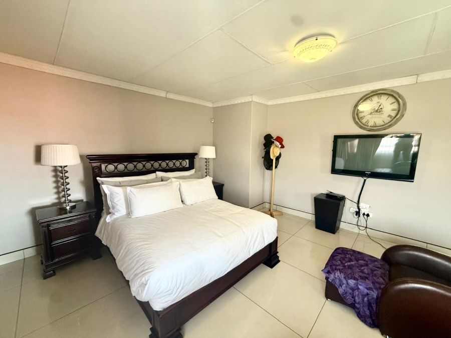 6 Bedroom Property for Sale in Waterberry Country Estate Limpopo