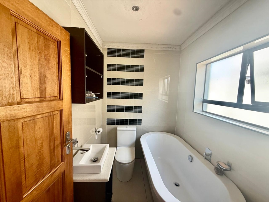 6 Bedroom Property for Sale in Waterberry Country Estate Limpopo