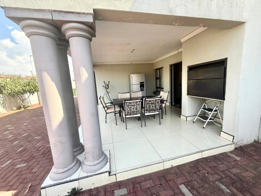 6 Bedroom Property for Sale in Waterberry Country Estate Limpopo