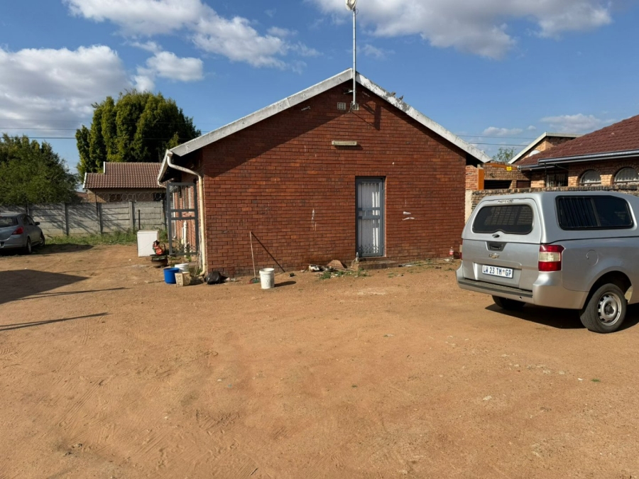 3 Bedroom Property for Sale in Rainbow Park Limpopo
