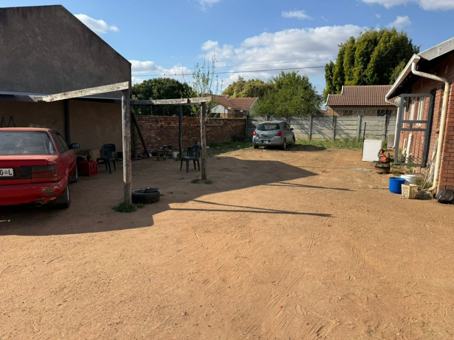 3 Bedroom Property for Sale in Rainbow Park Limpopo