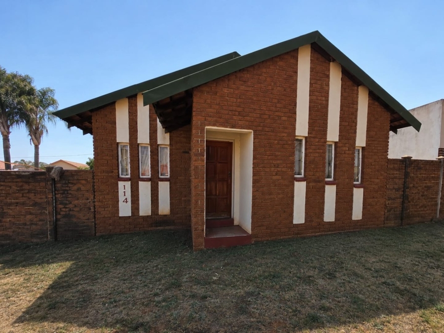 3 Bedroom Property for Sale in Flora Park Limpopo