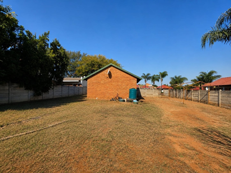3 Bedroom Property for Sale in Flora Park Limpopo