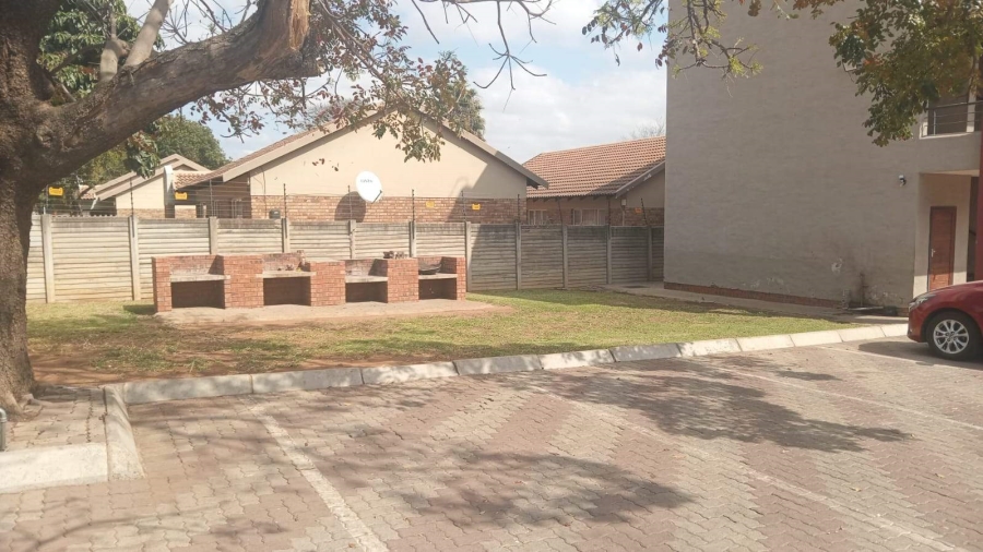 To Let 1 Bedroom Property for Rent in Annadale Limpopo