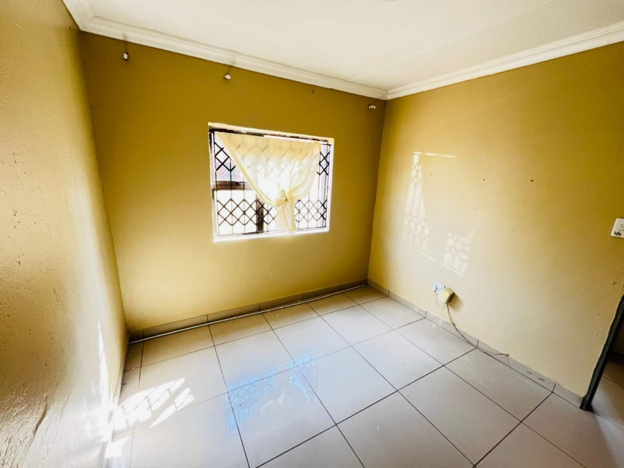 To Let 4 Bedroom Property for Rent in Serala View Limpopo