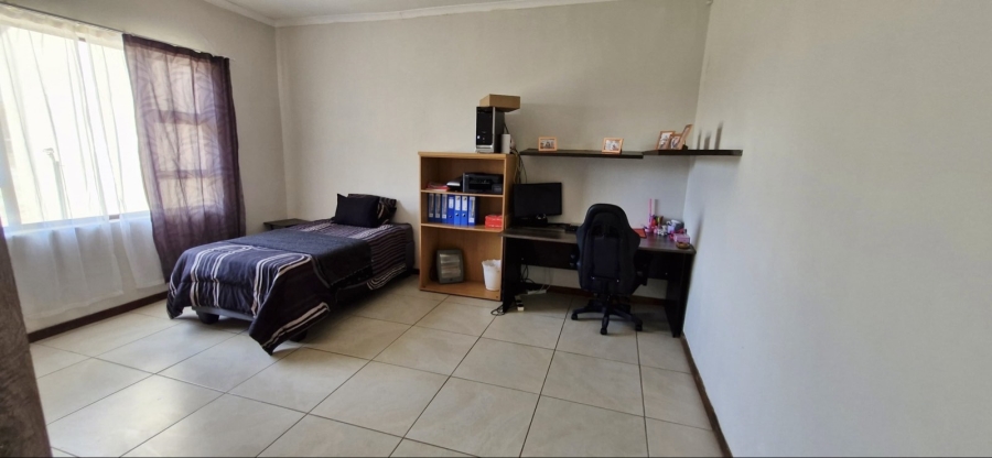 To Let Commercial Property for Rent in Myngenoegen A H Limpopo