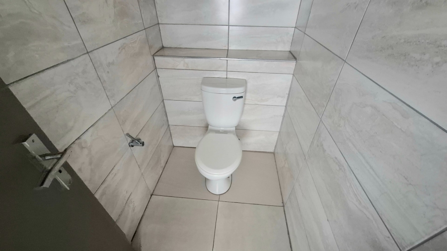 To Let Commercial Property for Rent in Bendor Limpopo