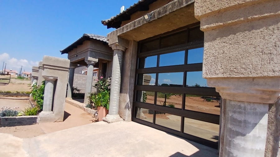 To Let 3 Bedroom Property for Rent in Seshego Limpopo