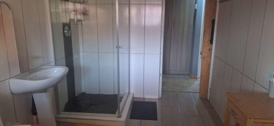 4 Bedroom Property for Sale in Chroompark Limpopo