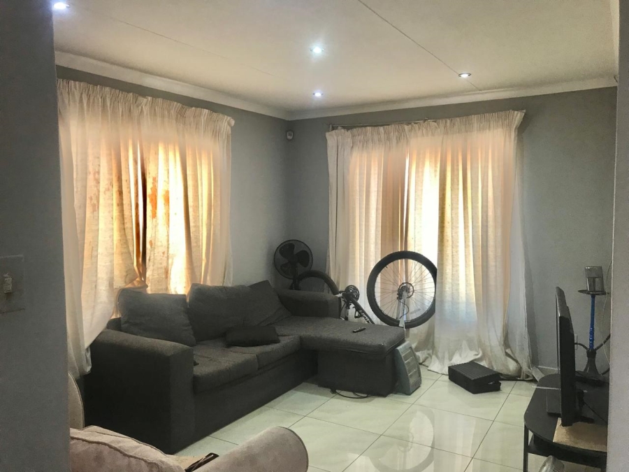 3 Bedroom Property for Sale in Flora Park Limpopo