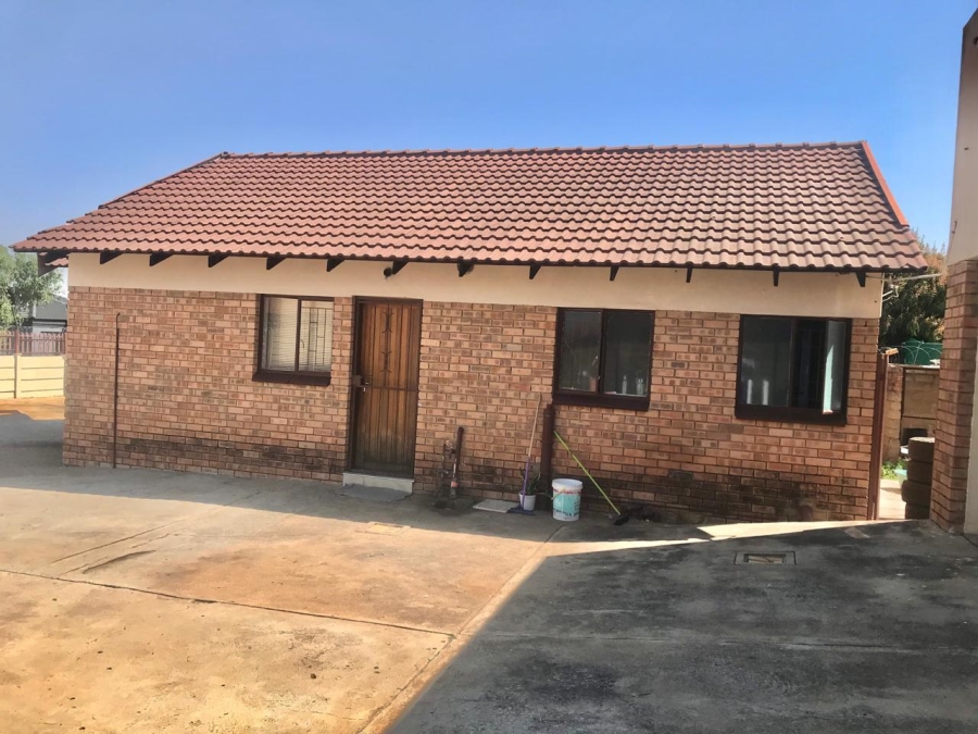 3 Bedroom Property for Sale in Flora Park Limpopo