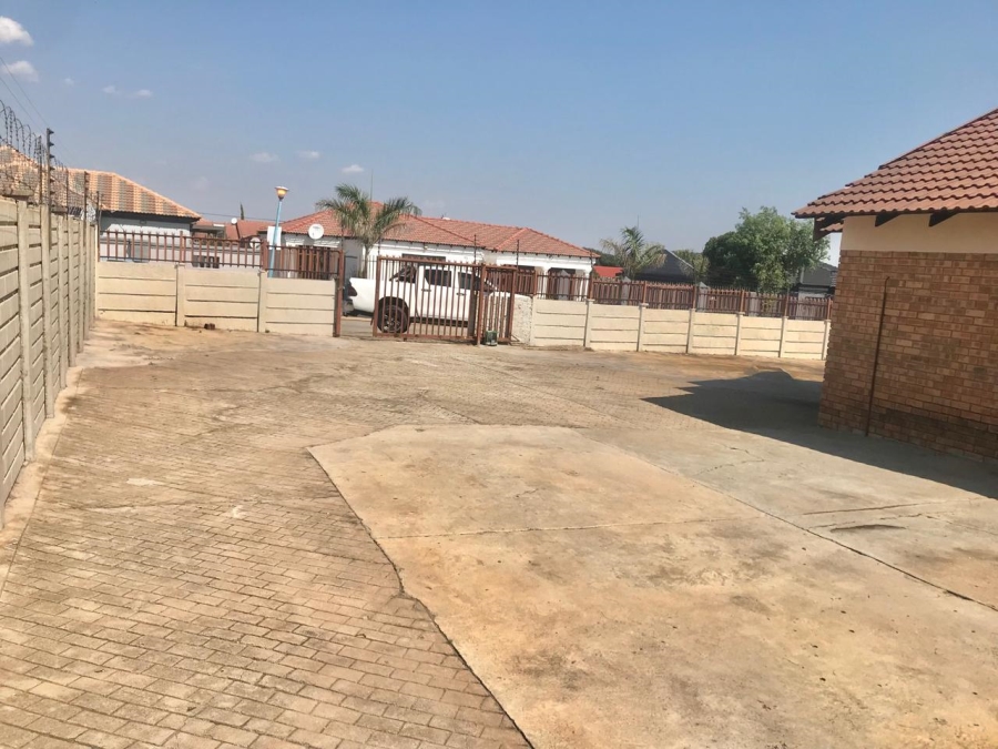 3 Bedroom Property for Sale in Flora Park Limpopo