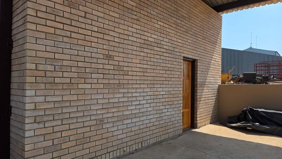 To Let Commercial Property for Rent in Tzaneen Industrial South Limpopo