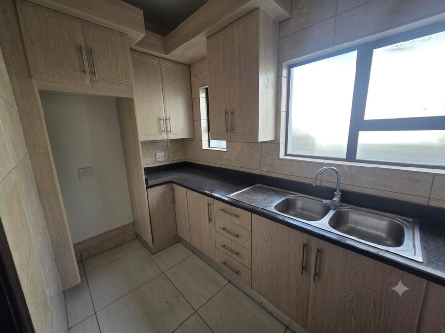 To Let Commercial Property for Rent in Polokwane Central Limpopo