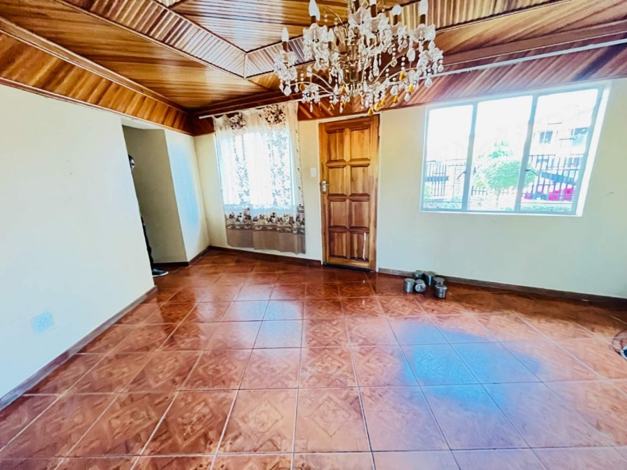 4 Bedroom Property for Sale in Flora Park Limpopo