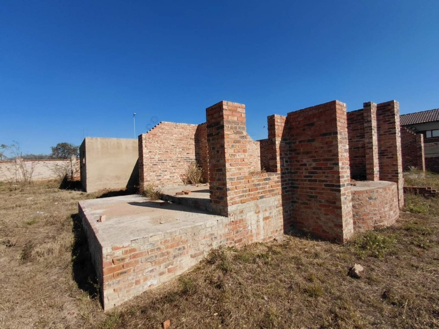 5 Bedroom Property for Sale in Waterberry Country Estate Limpopo