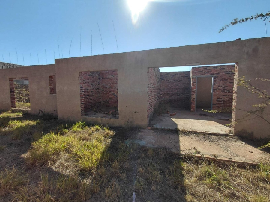 5 Bedroom Property for Sale in Waterberry Country Estate Limpopo