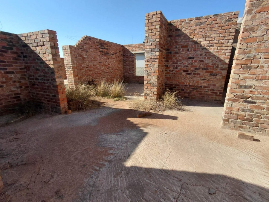 5 Bedroom Property for Sale in Waterberry Country Estate Limpopo
