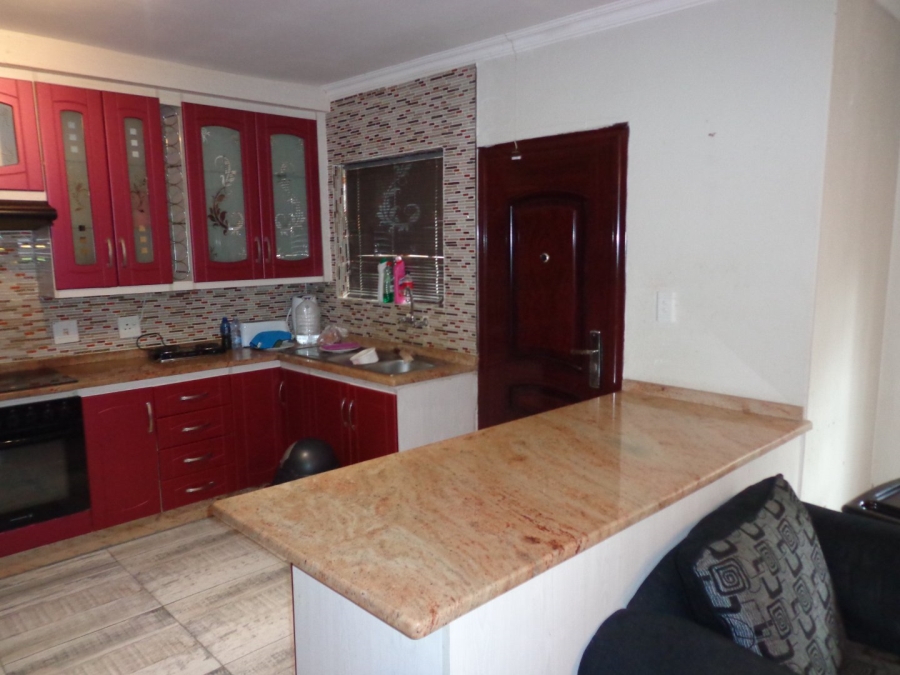3 Bedroom Property for Sale in Rethabile Gardens Limpopo