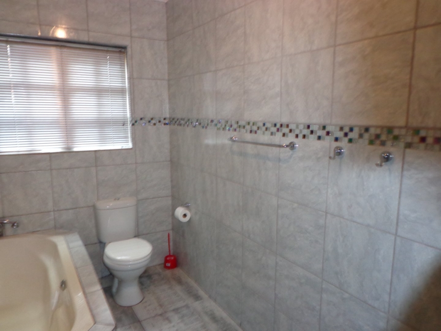 3 Bedroom Property for Sale in Rethabile Gardens Limpopo