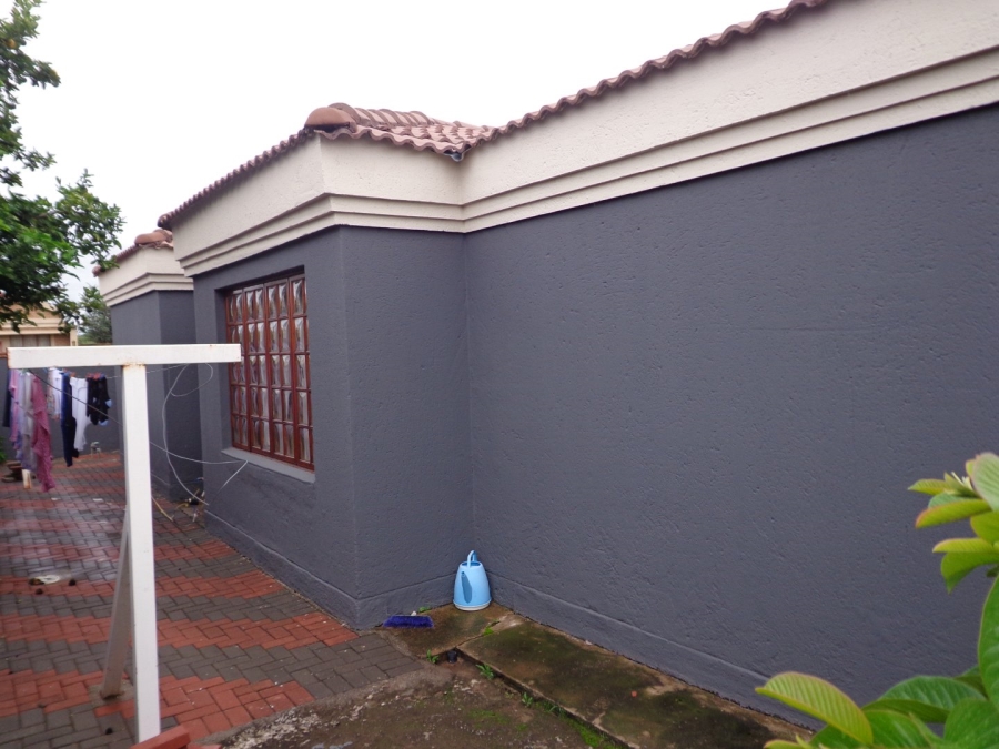3 Bedroom Property for Sale in Rethabile Gardens Limpopo