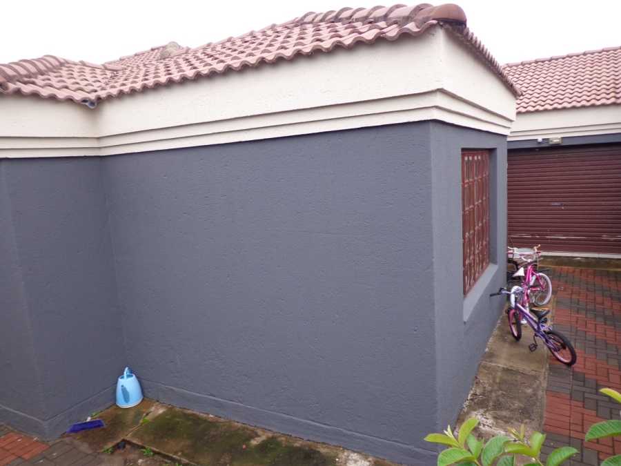 3 Bedroom Property for Sale in Rethabile Gardens Limpopo