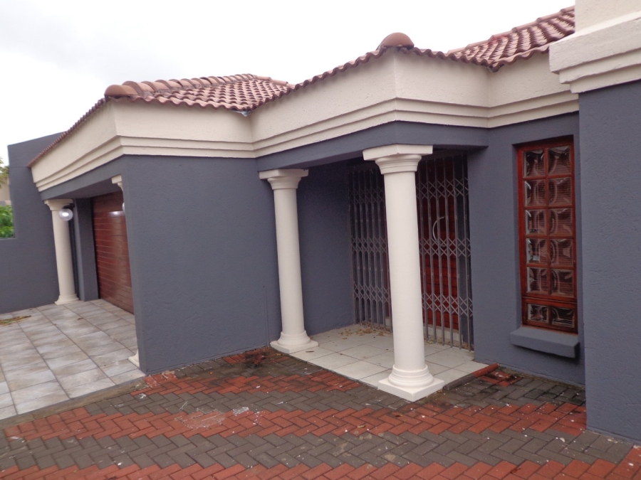 3 Bedroom Property for Sale in Rethabile Gardens Limpopo