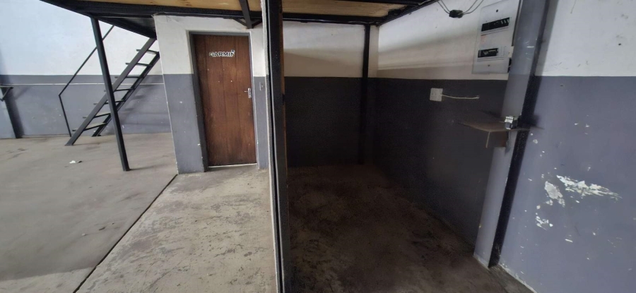 To Let Commercial Property for Rent in Nirvana Industrial Limpopo