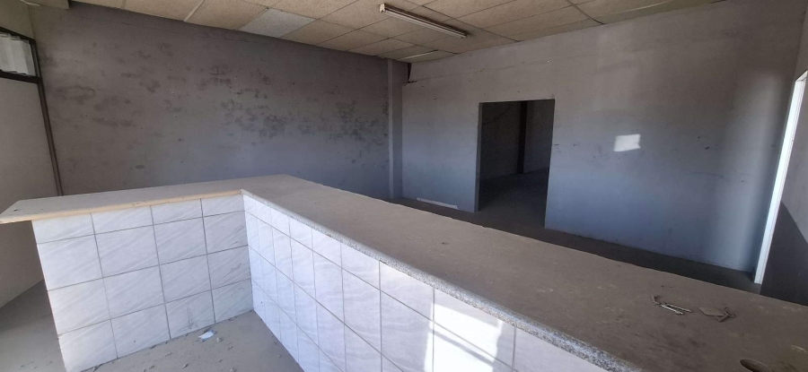 To Let Commercial Property for Rent in Nirvana Industrial Limpopo