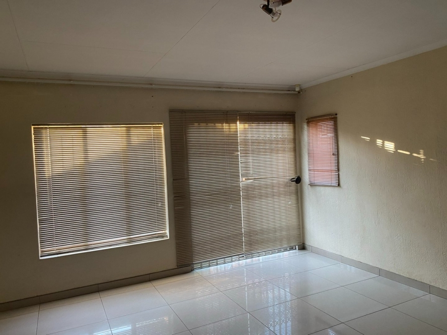 To Let 2 Bedroom Property for Rent in Bendor Limpopo