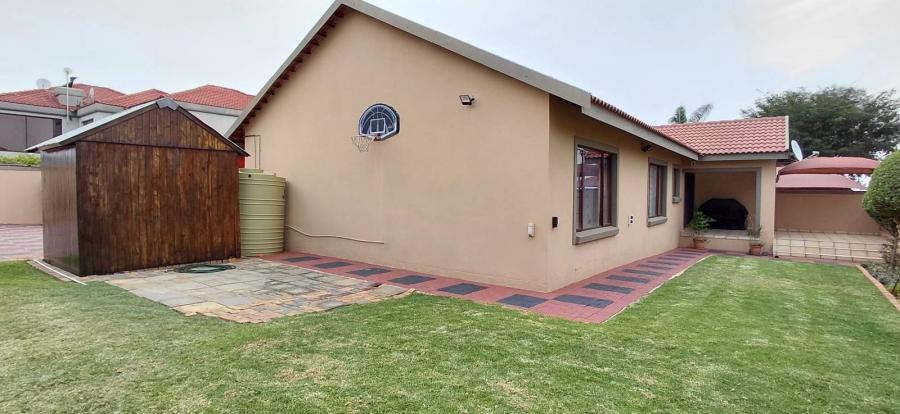 3 Bedroom Property for Sale in Waterberry Country Estate Limpopo