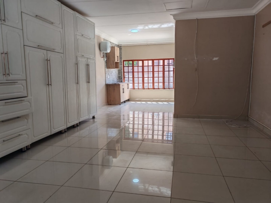 1 Bedroom Property for Sale in Fauna Park Limpopo