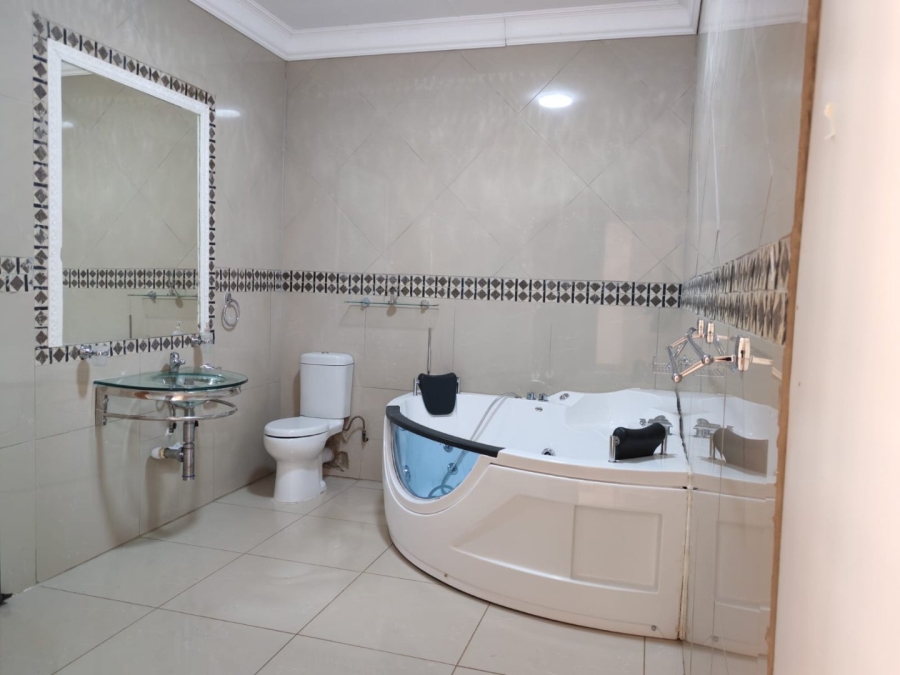 1 Bedroom Property for Sale in Fauna Park Limpopo