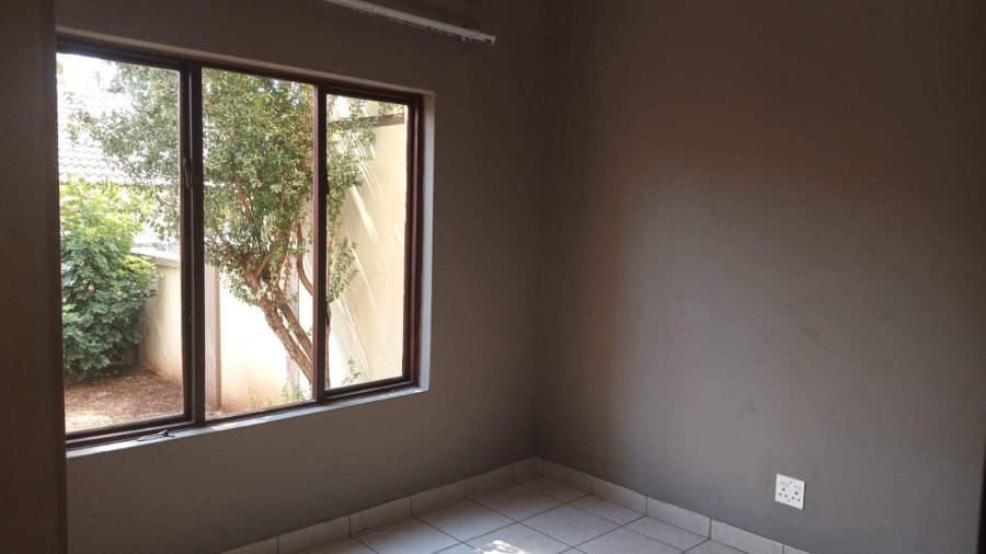 To Let 2 Bedroom Property for Rent in Woodlands Estate Limpopo
