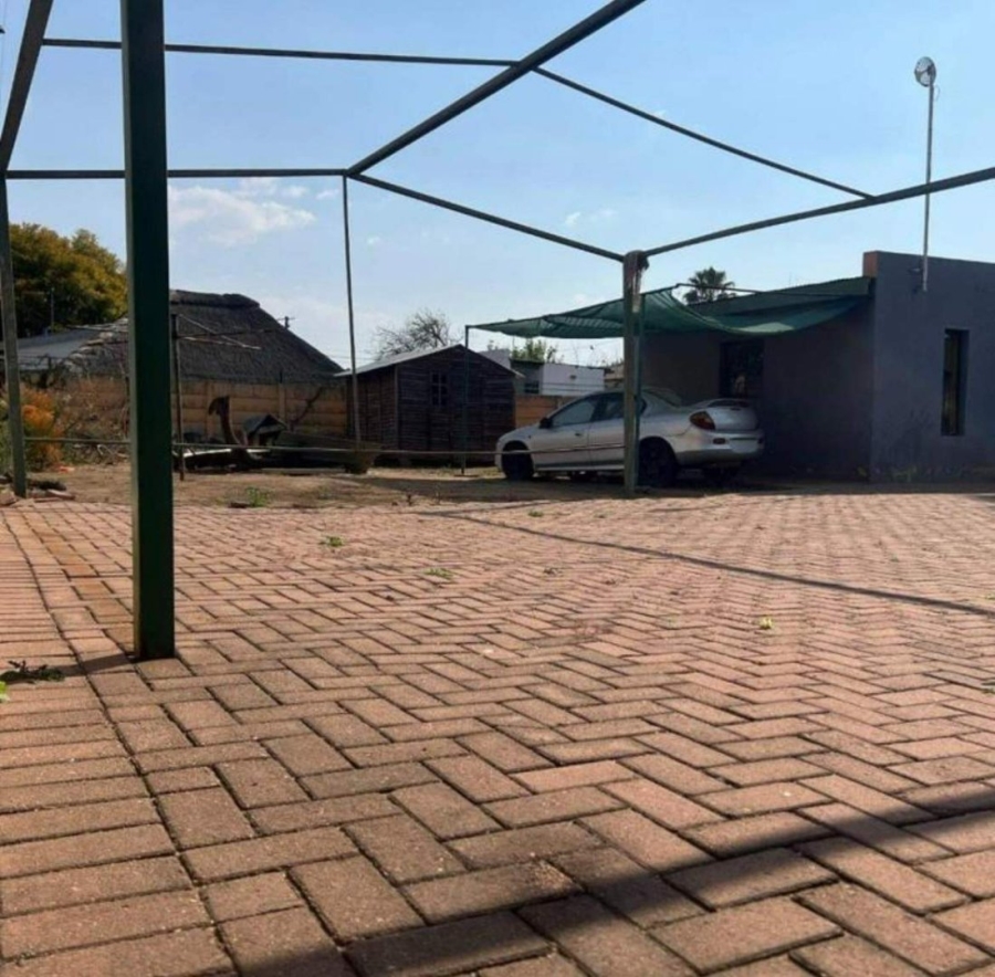 To Let Commercial Property for Rent in Polokwane Central Limpopo
