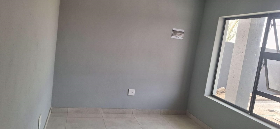 To Let 1 Bedroom Property for Rent in Mahwelereng Limpopo