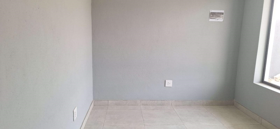 To Let 1 Bedroom Property for Rent in Mahwelereng Limpopo