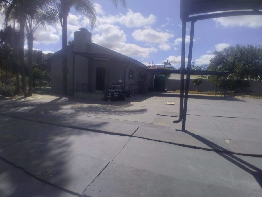 To Let Commercial Property for Rent in Hospitaalpark Limpopo