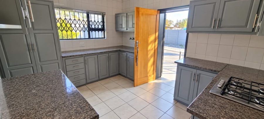 To Let Commercial Property for Rent in Hospitaalpark Limpopo