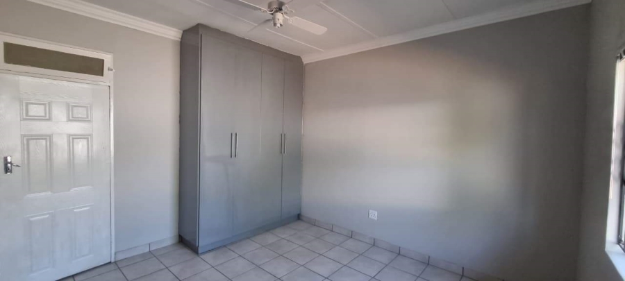 To Let Commercial Property for Rent in Hospitaalpark Limpopo