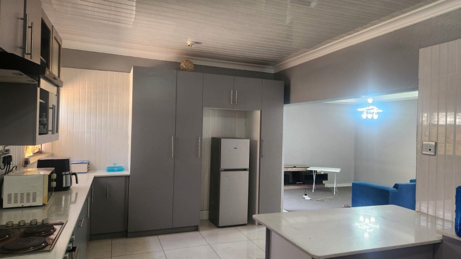 To Let 4 Bedroom Property for Rent in Eduan Park Limpopo