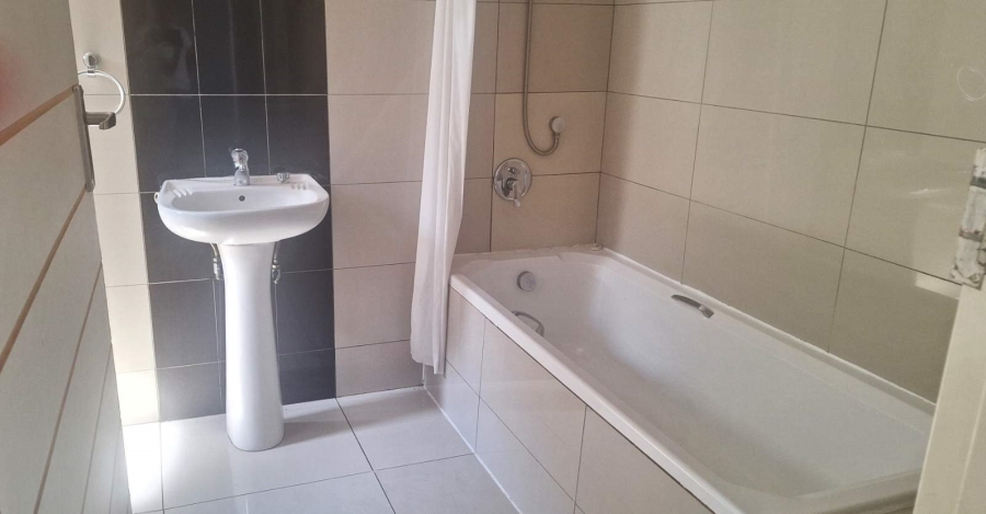 To Let 2 Bedroom Property for Rent in Mokopane Central Limpopo