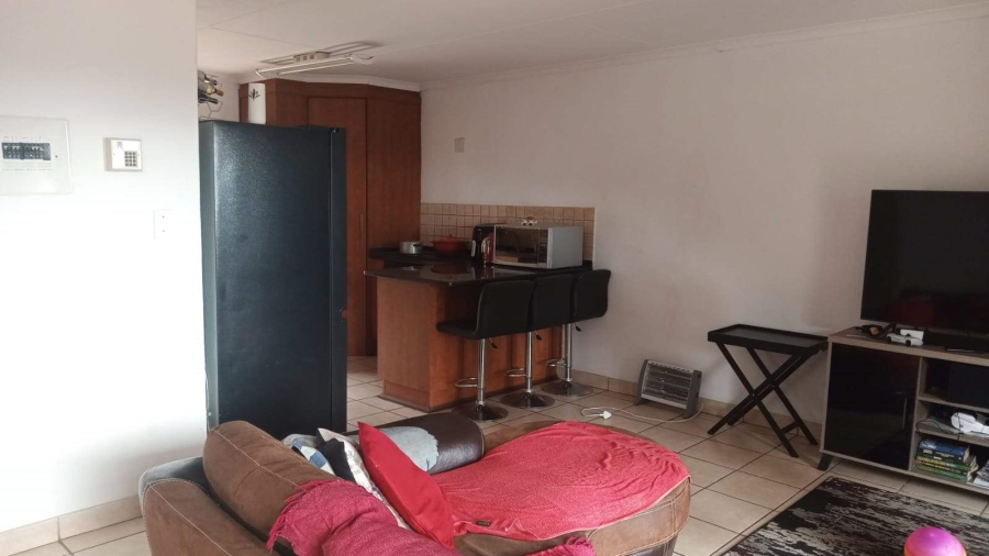 To Let 2 Bedroom Property for Rent in Thornhill Limpopo