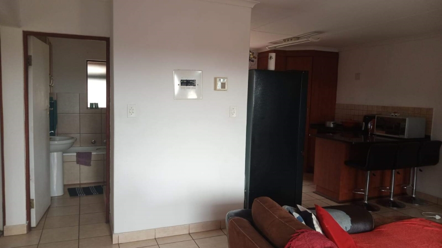To Let 2 Bedroom Property for Rent in Thornhill Limpopo