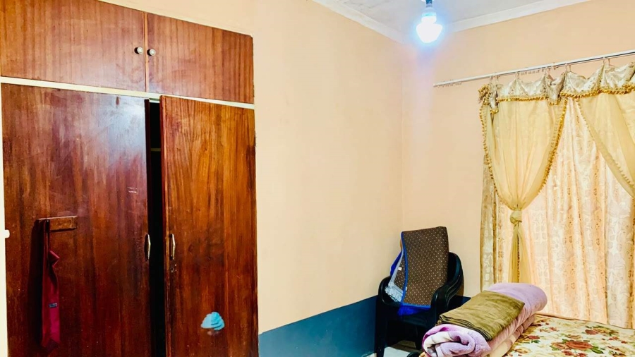 4 Bedroom Property for Sale in Modjadjiskloof Limpopo